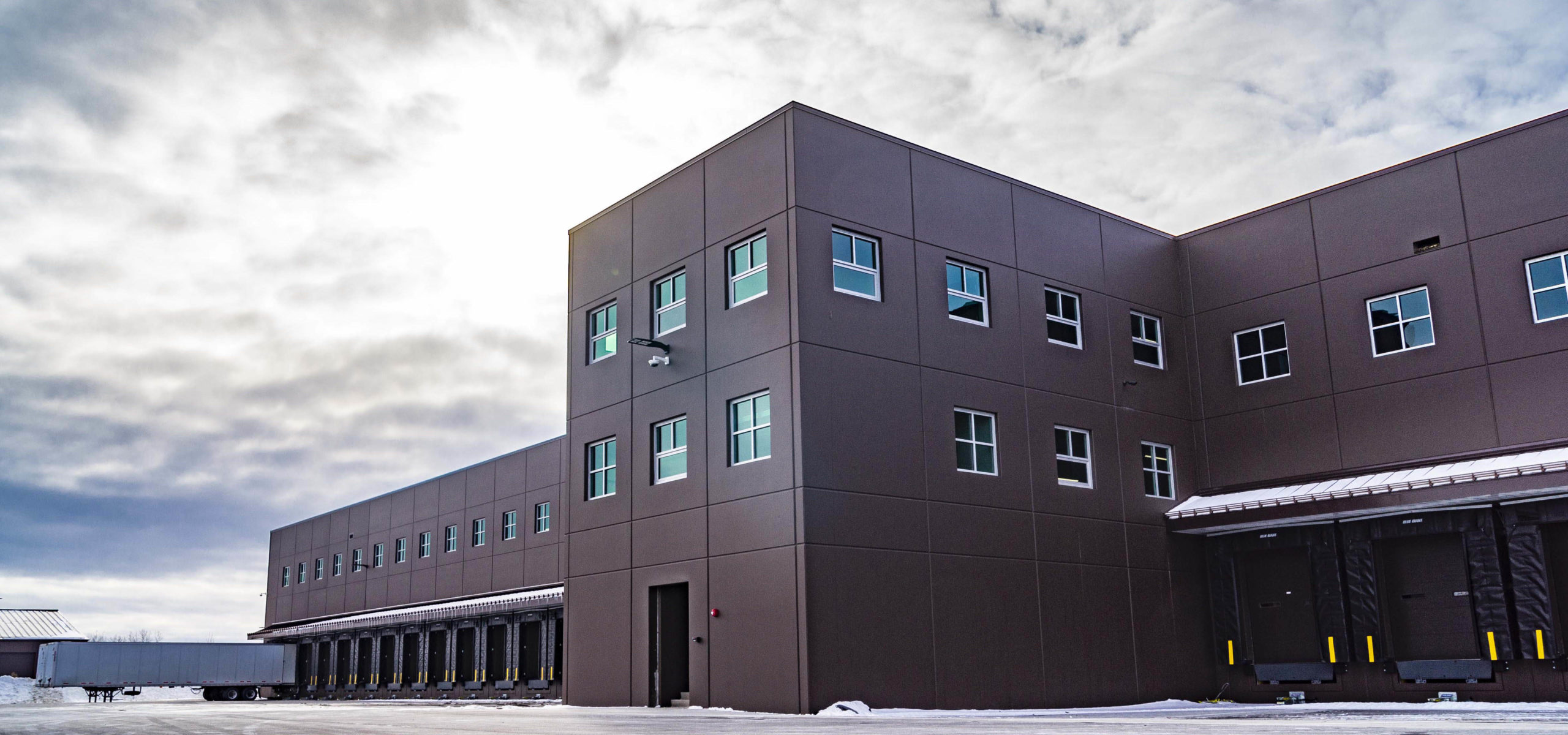 POWER JOHN CORP Completes 430,000-SF Addition to Abt Electronics