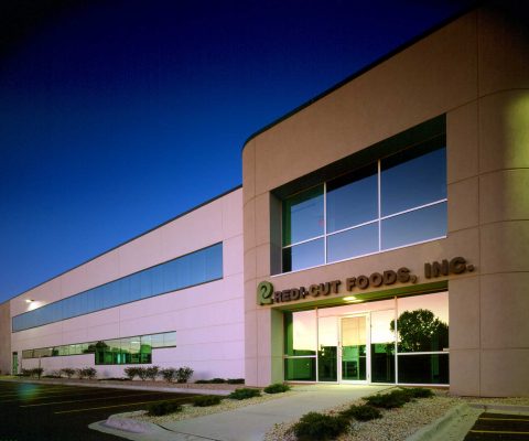 Exterior of Fresh Express vegetable processing plant